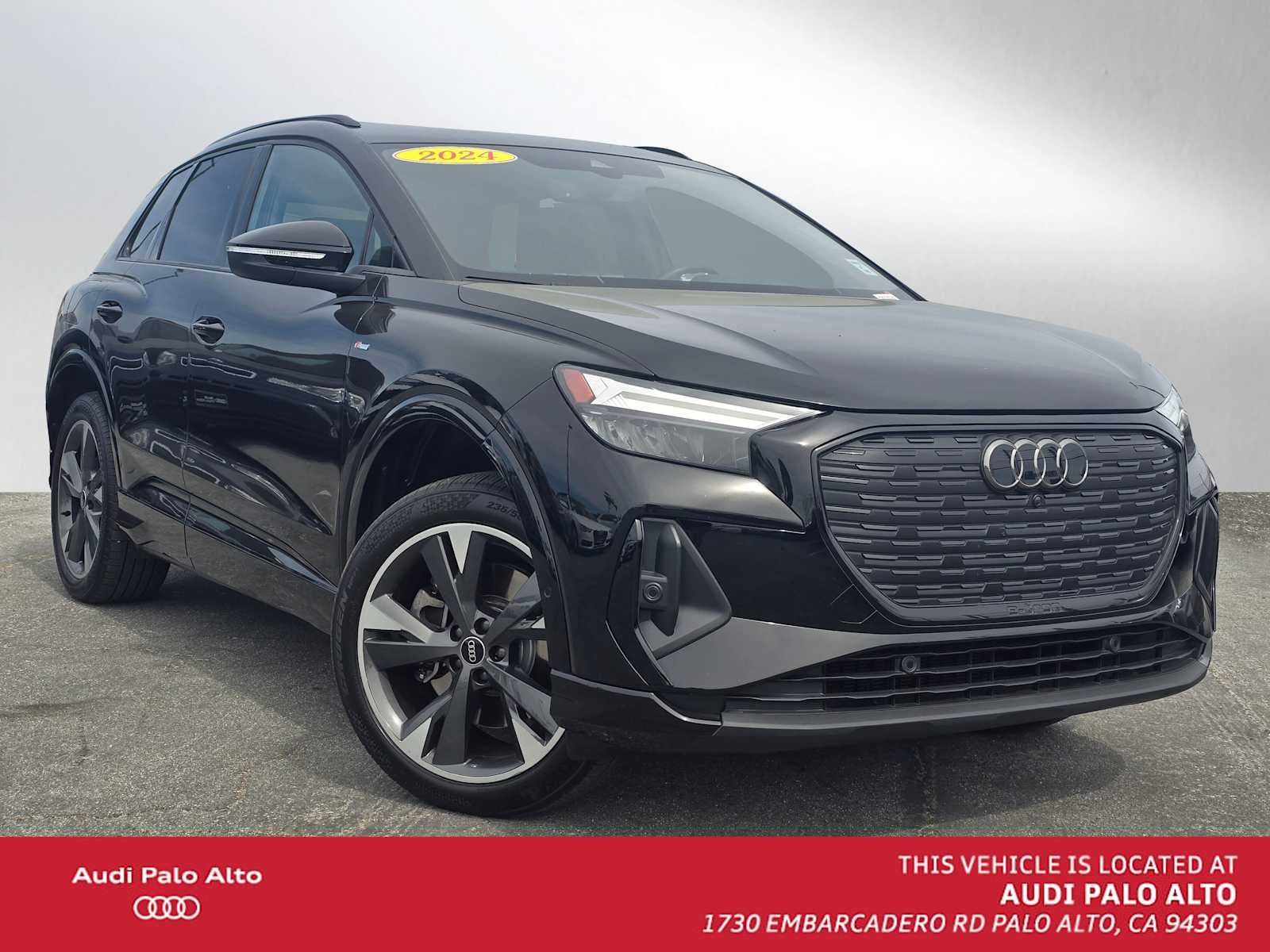 2024 Audi Q4 e-tron Premium Plus