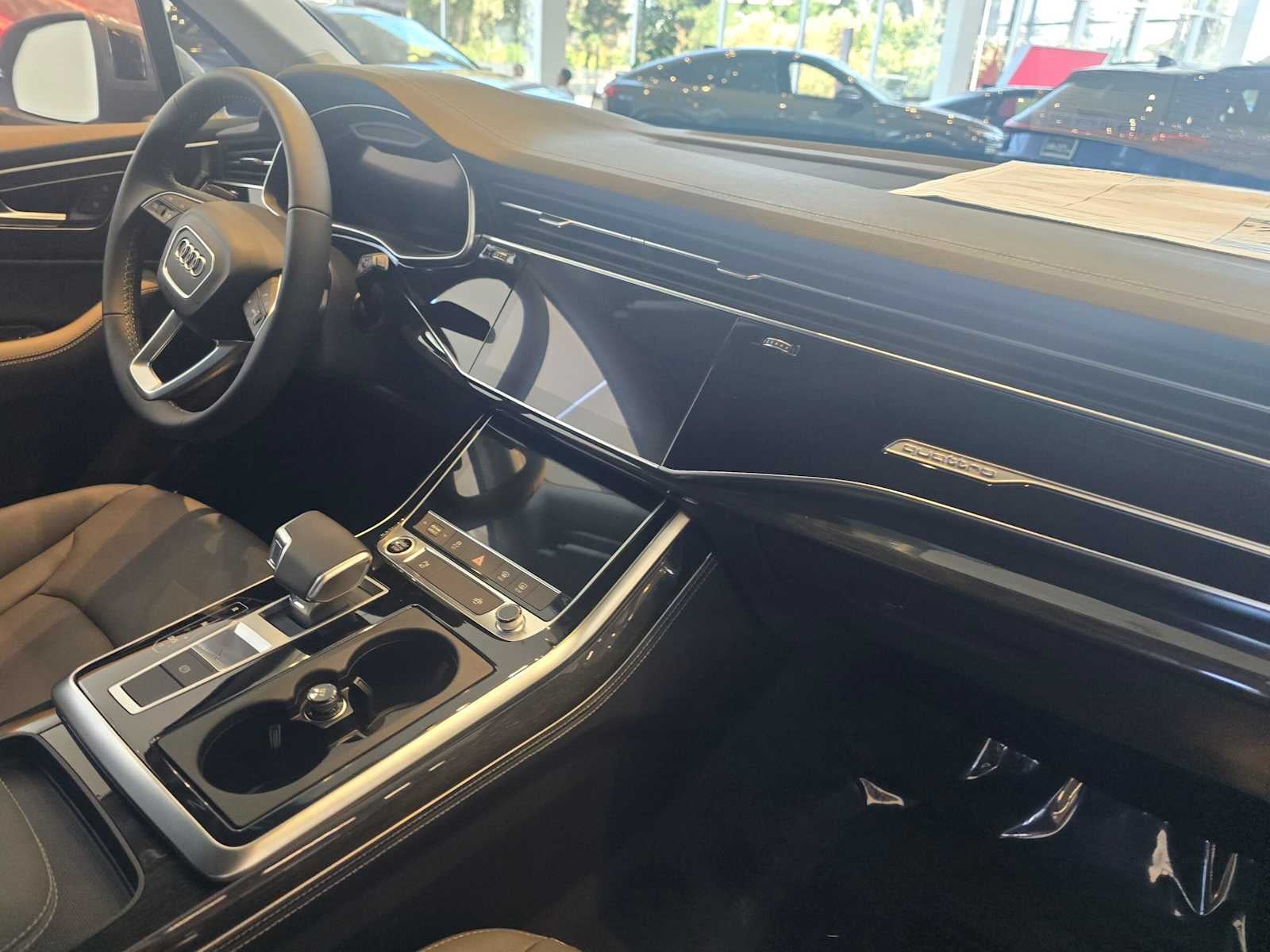 2026 Audi Q7 Premium Plus