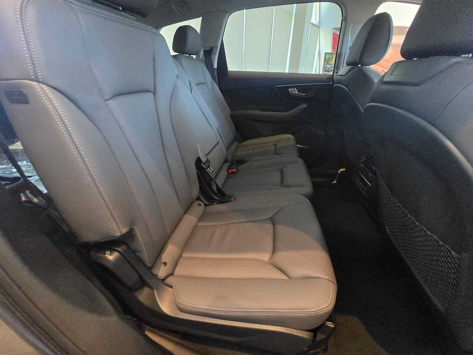 2026 Audi Q7 Premium Plus