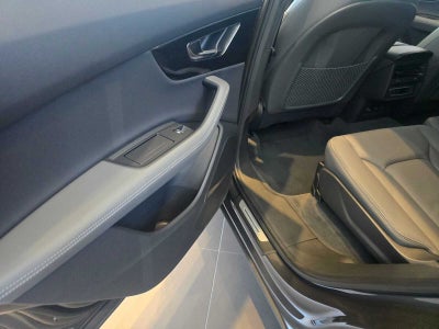 2026 Audi Q7 Premium Plus