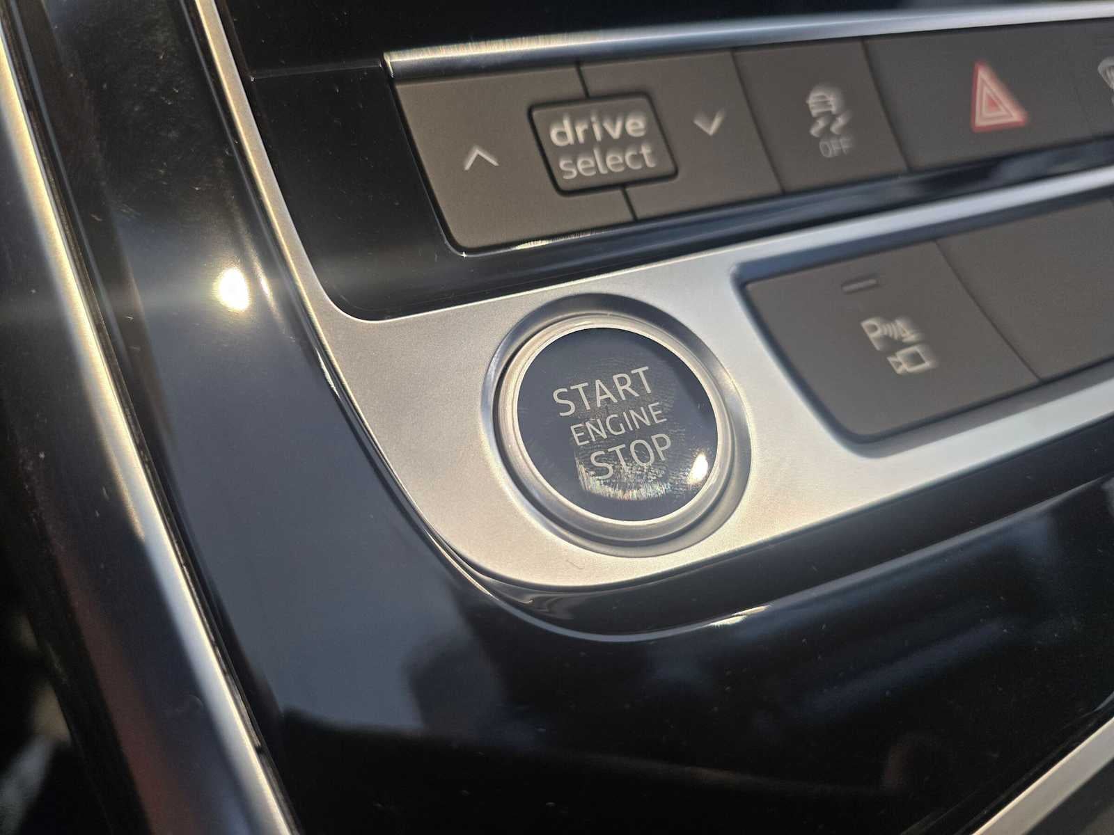 2026 Audi Q7 Premium Plus