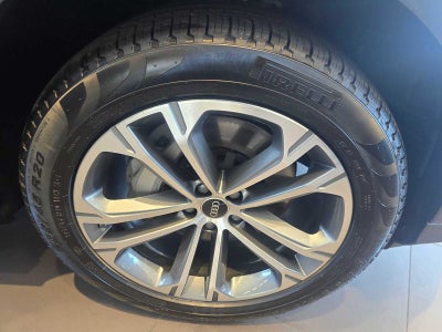 2026 Audi Q7 Premium Plus