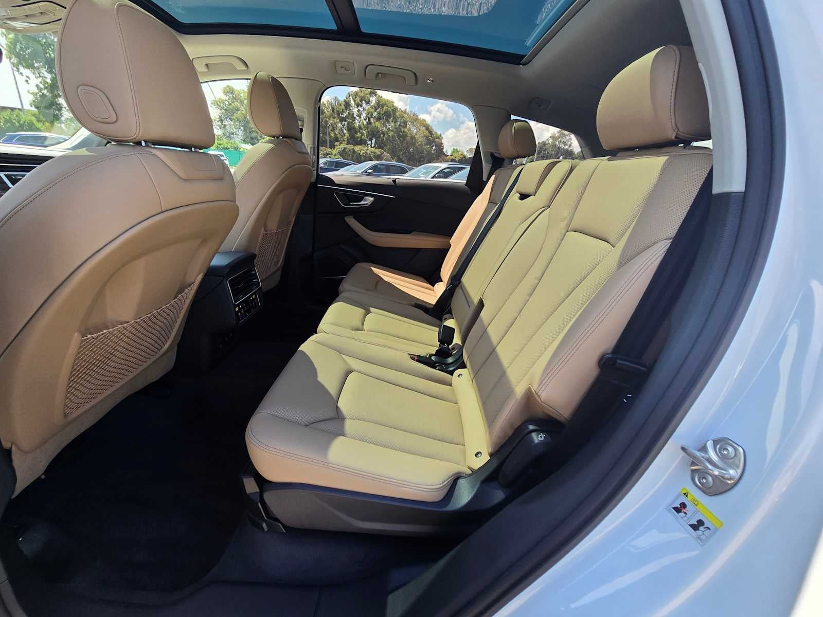 2026 Audi Q7 Premium Plus
