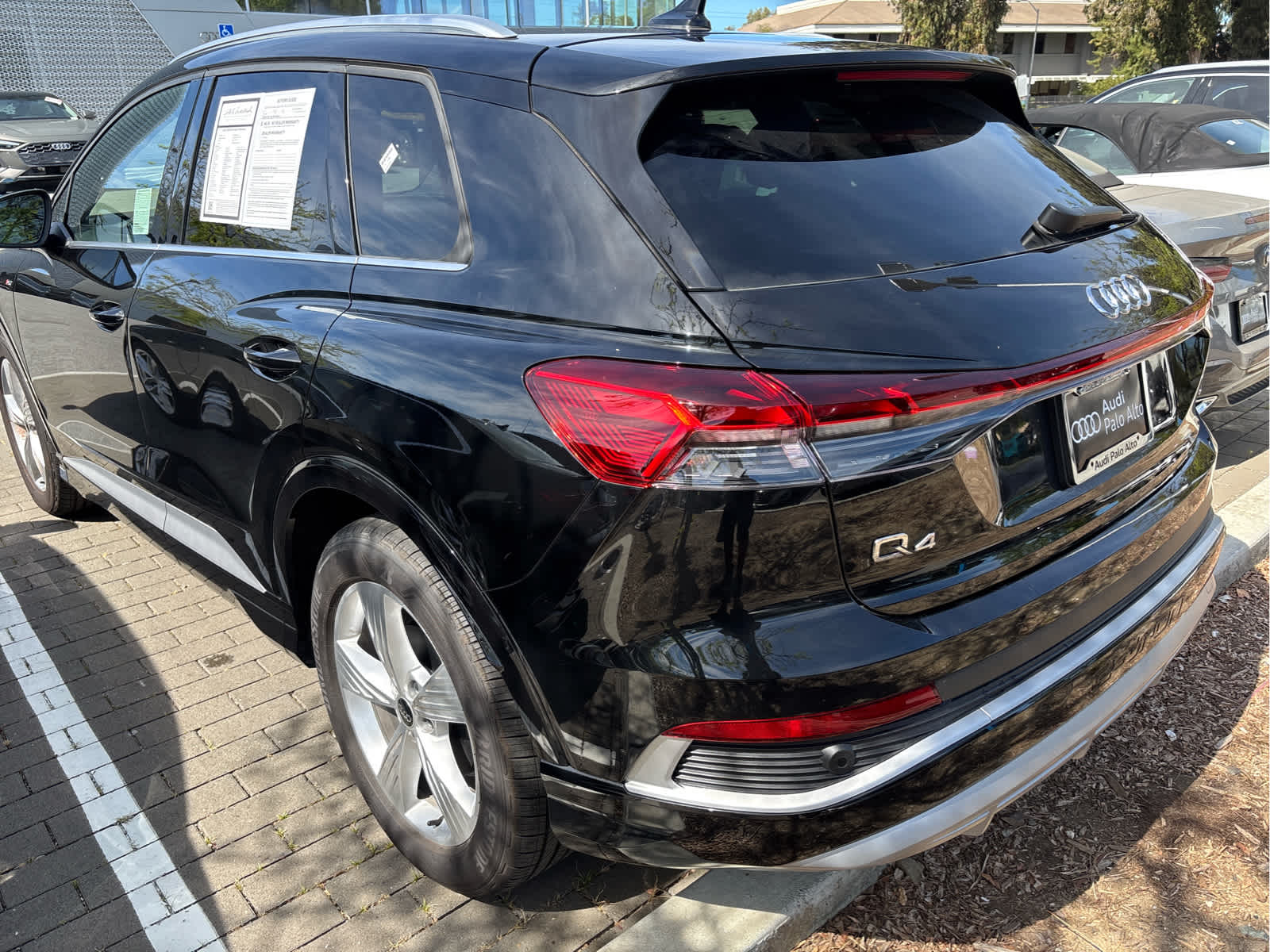 2025 Audi Q4 e-tron Premium Plus