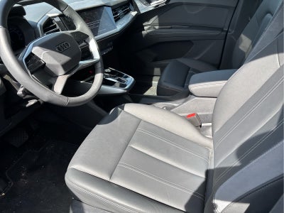 2025 Audi Q4 e-tron Premium Plus