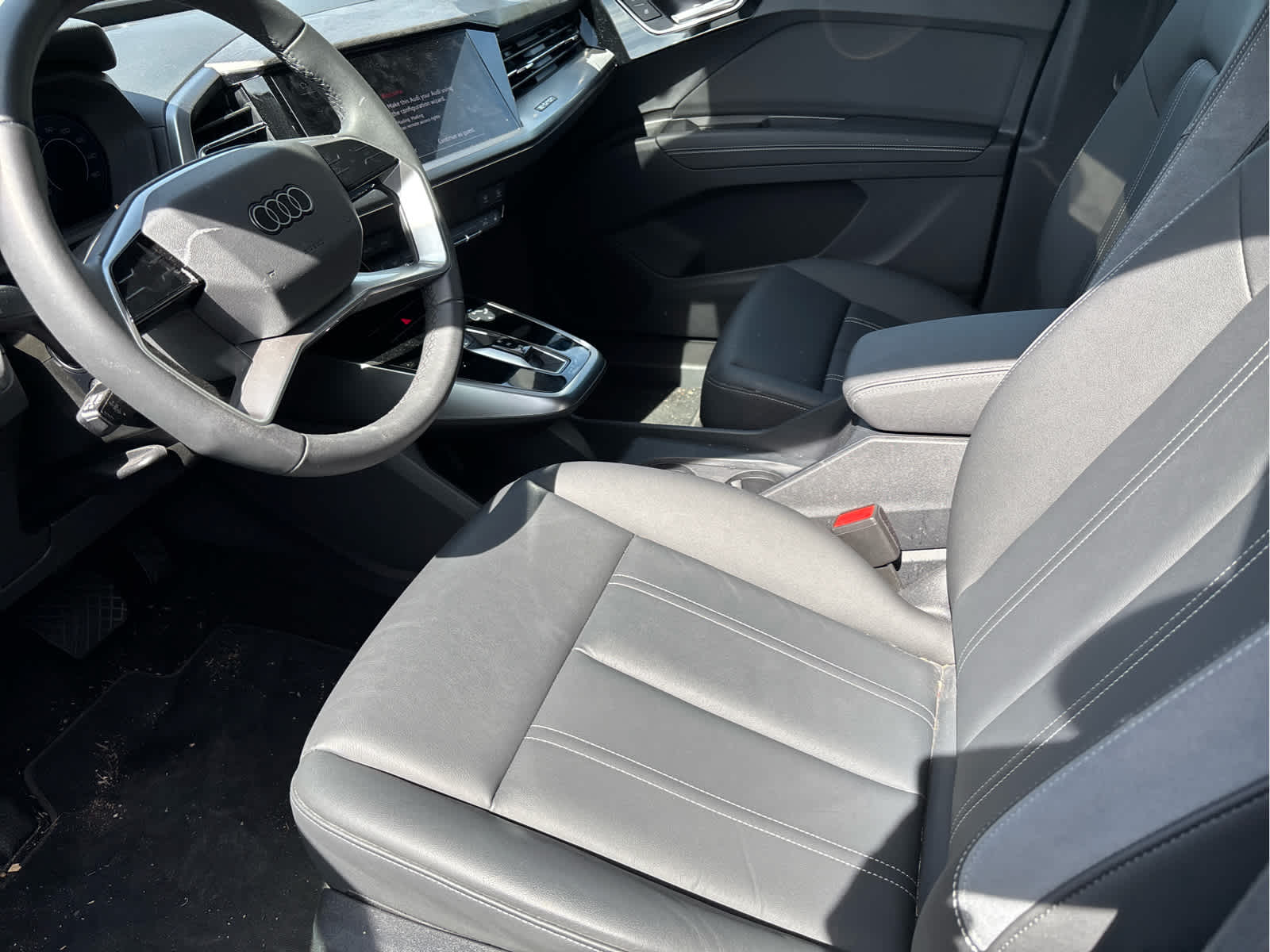 2025 Audi Q4 e-tron Premium Plus