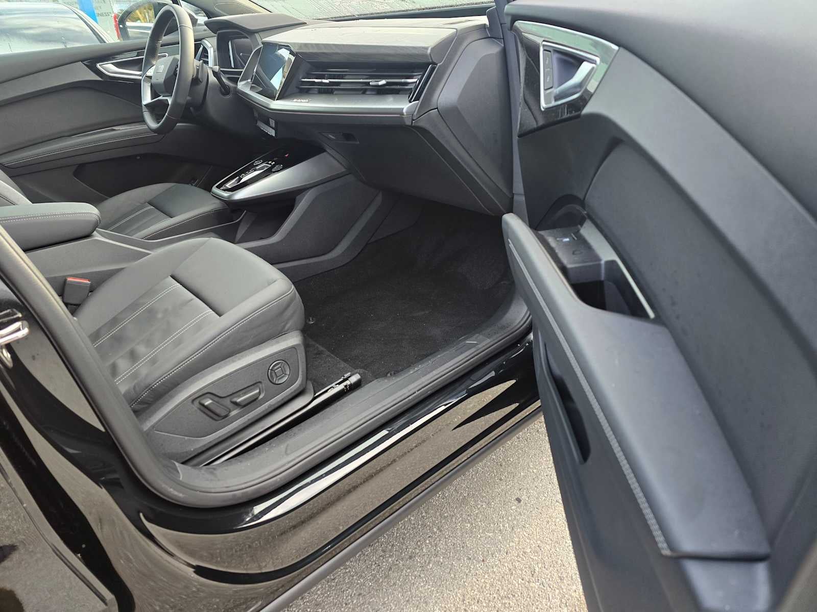 2026 Audi Q4 e-tron Premium Plus