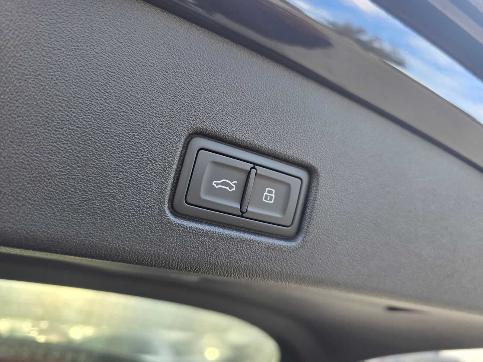 2026 Audi Q4 e-tron Premium Plus