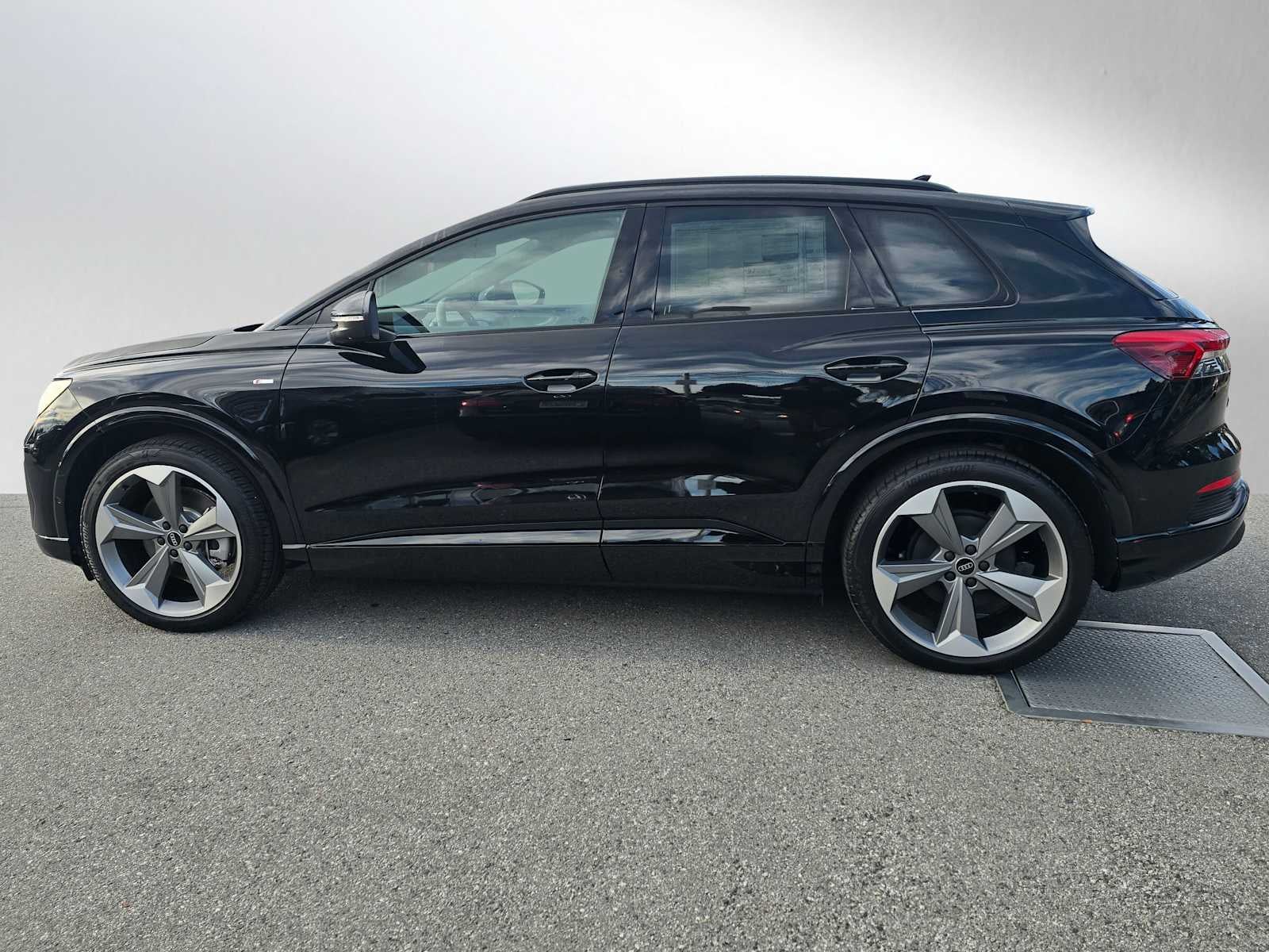 2026 Audi Q4 e-tron Premium Plus