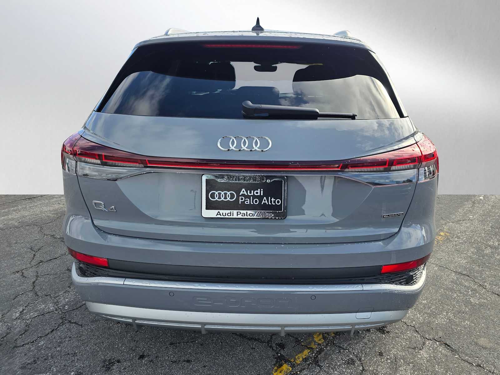 2025 Audi Q4 e-tron Premium Plus