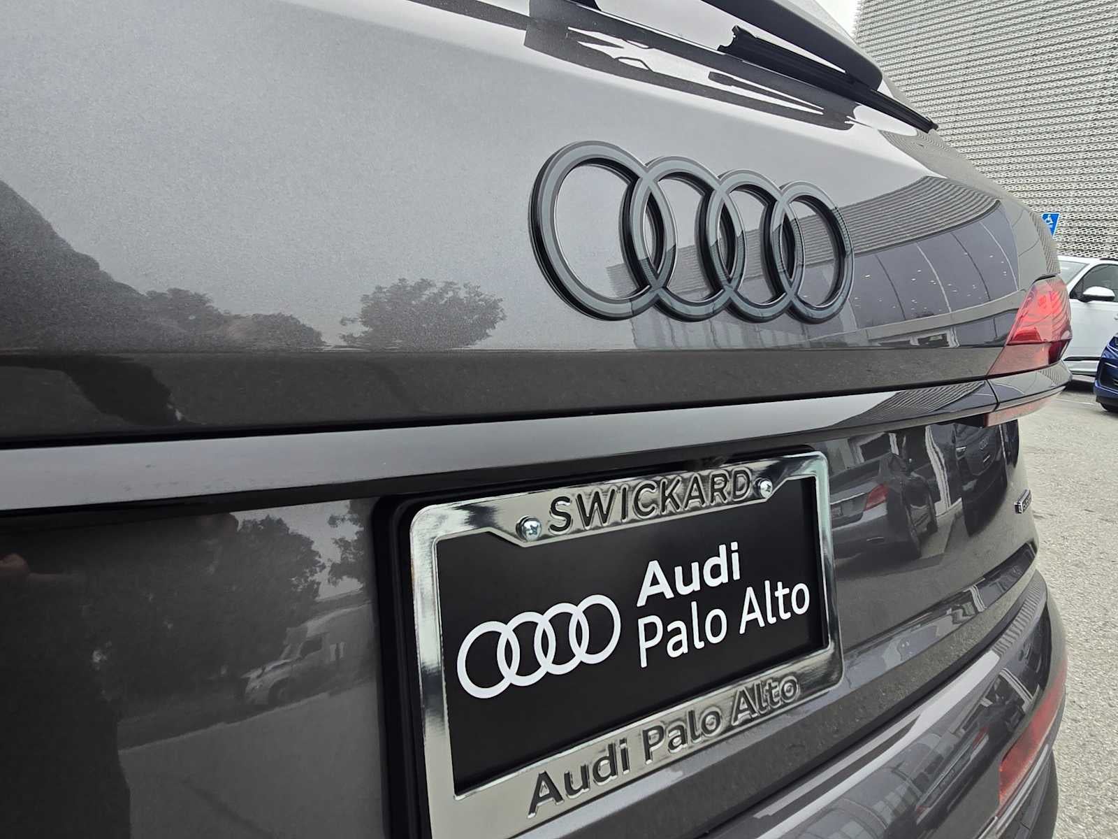 2026 Audi Q7 Premium Plus