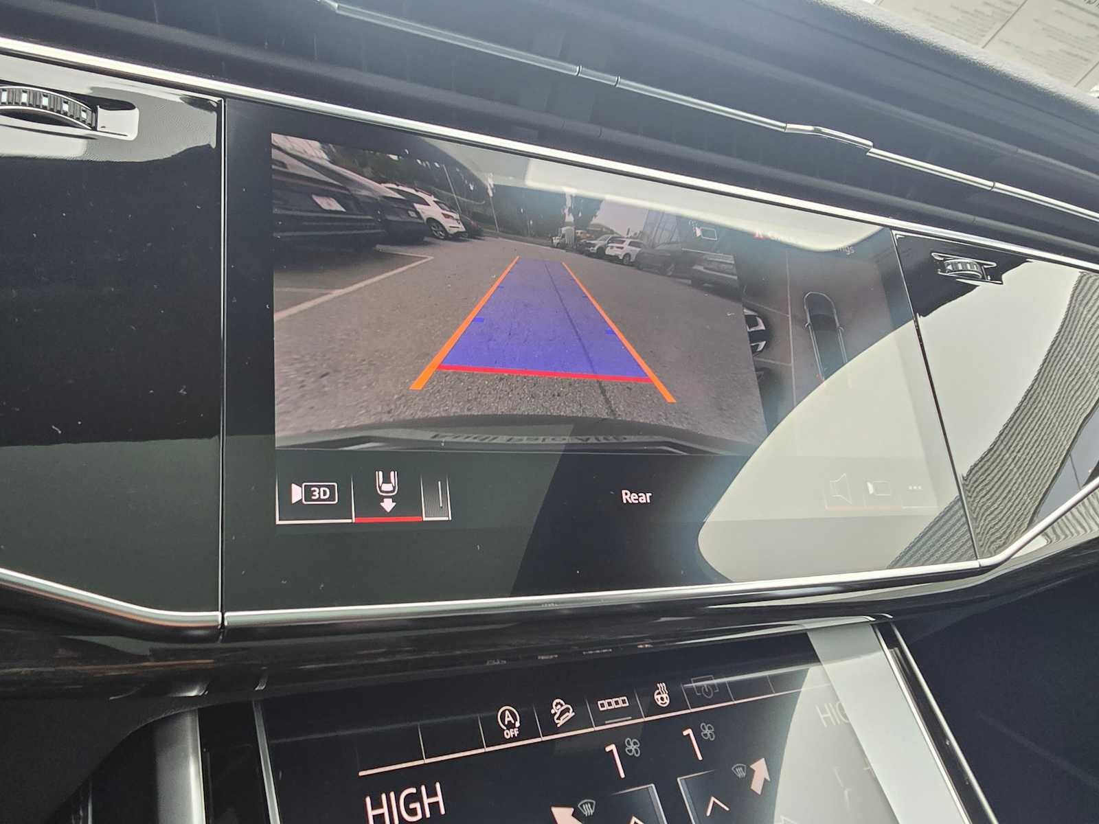 2026 Audi Q7 Premium Plus