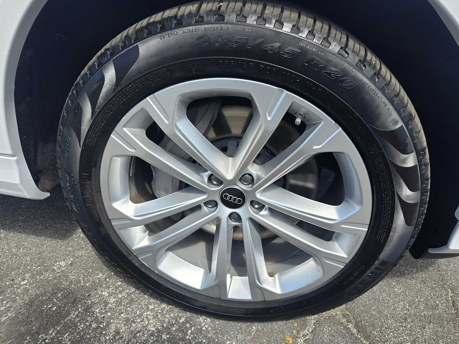 2025 Audi Q7 Premium Plus