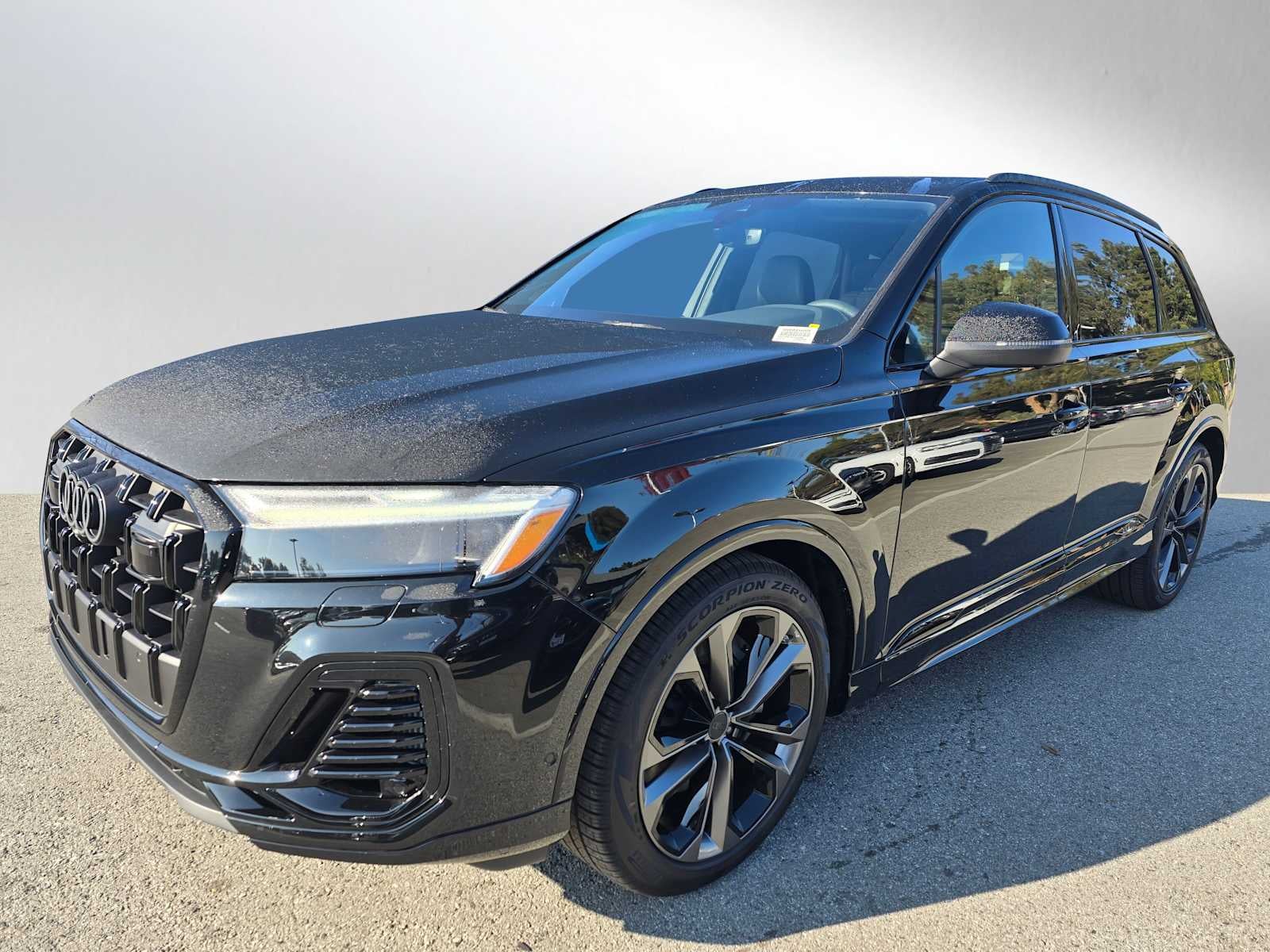 2026 Audi Q7 Premium Plus