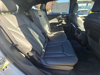 2026 Audi Q7 Premium Plus