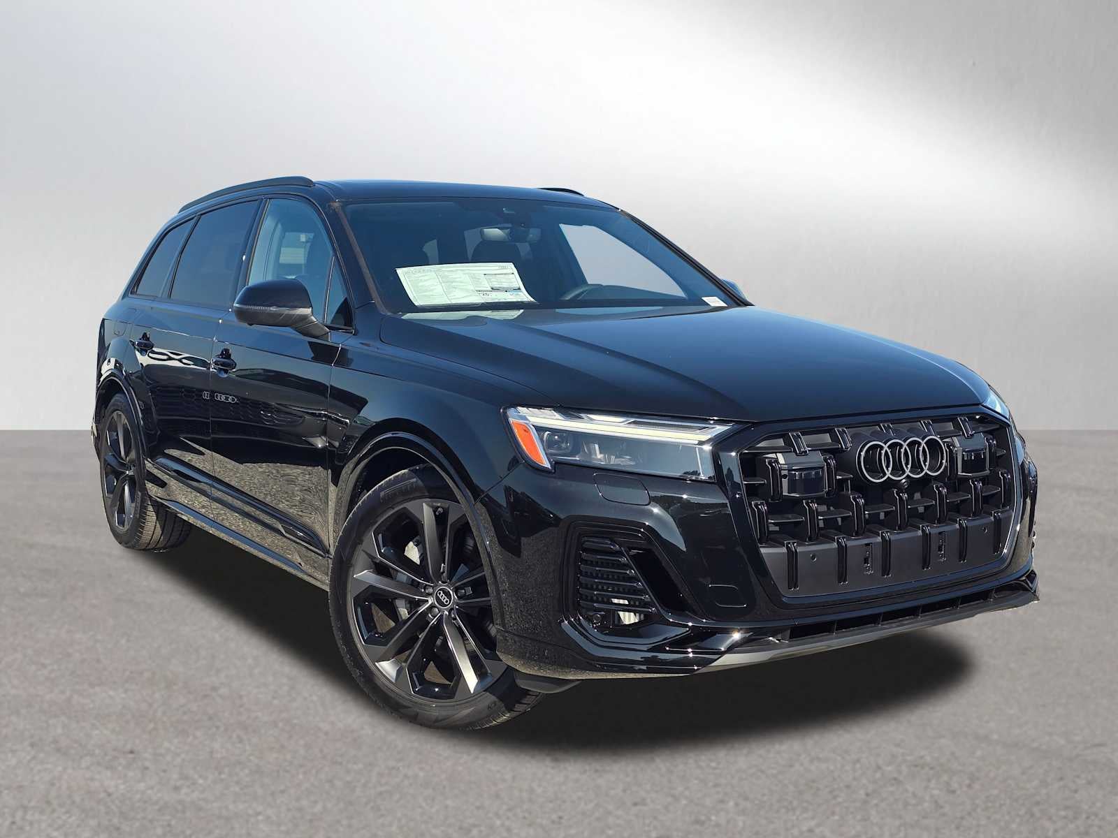 2026 Audi Q7 Premium Plus