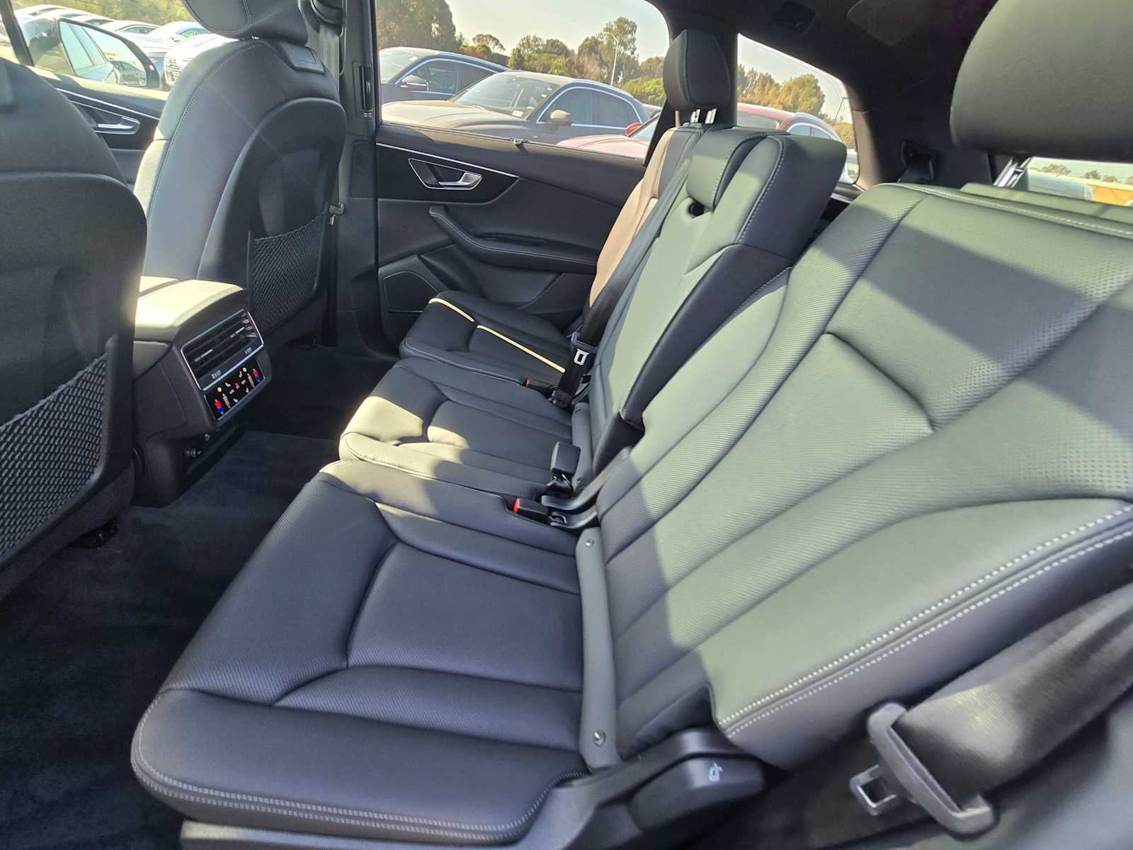 2026 Audi Q7 Premium Plus