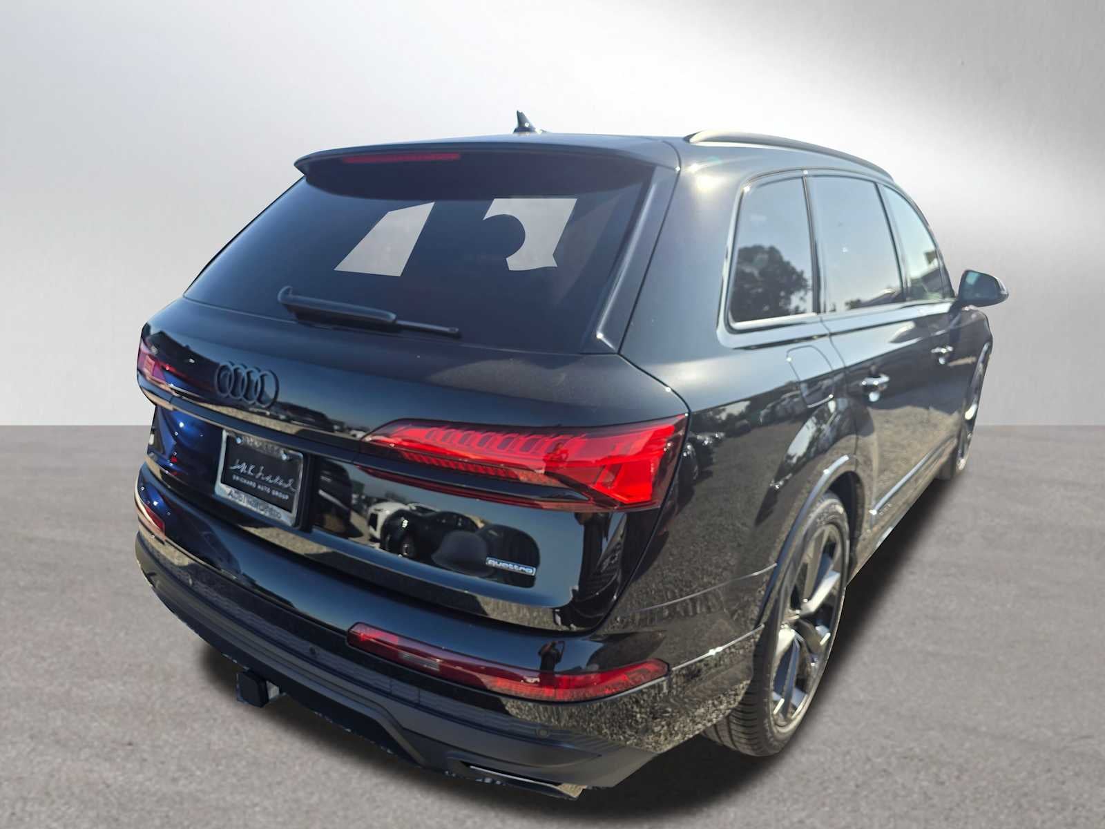 2026 Audi Q7 Premium Plus