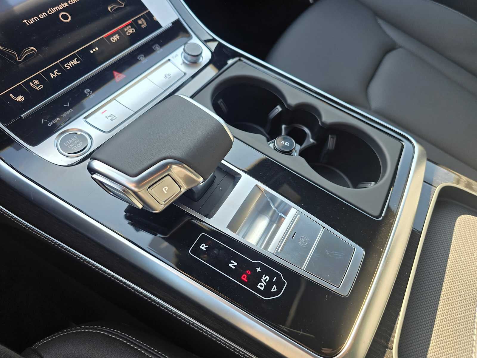 2026 Audi Q7 Premium Plus