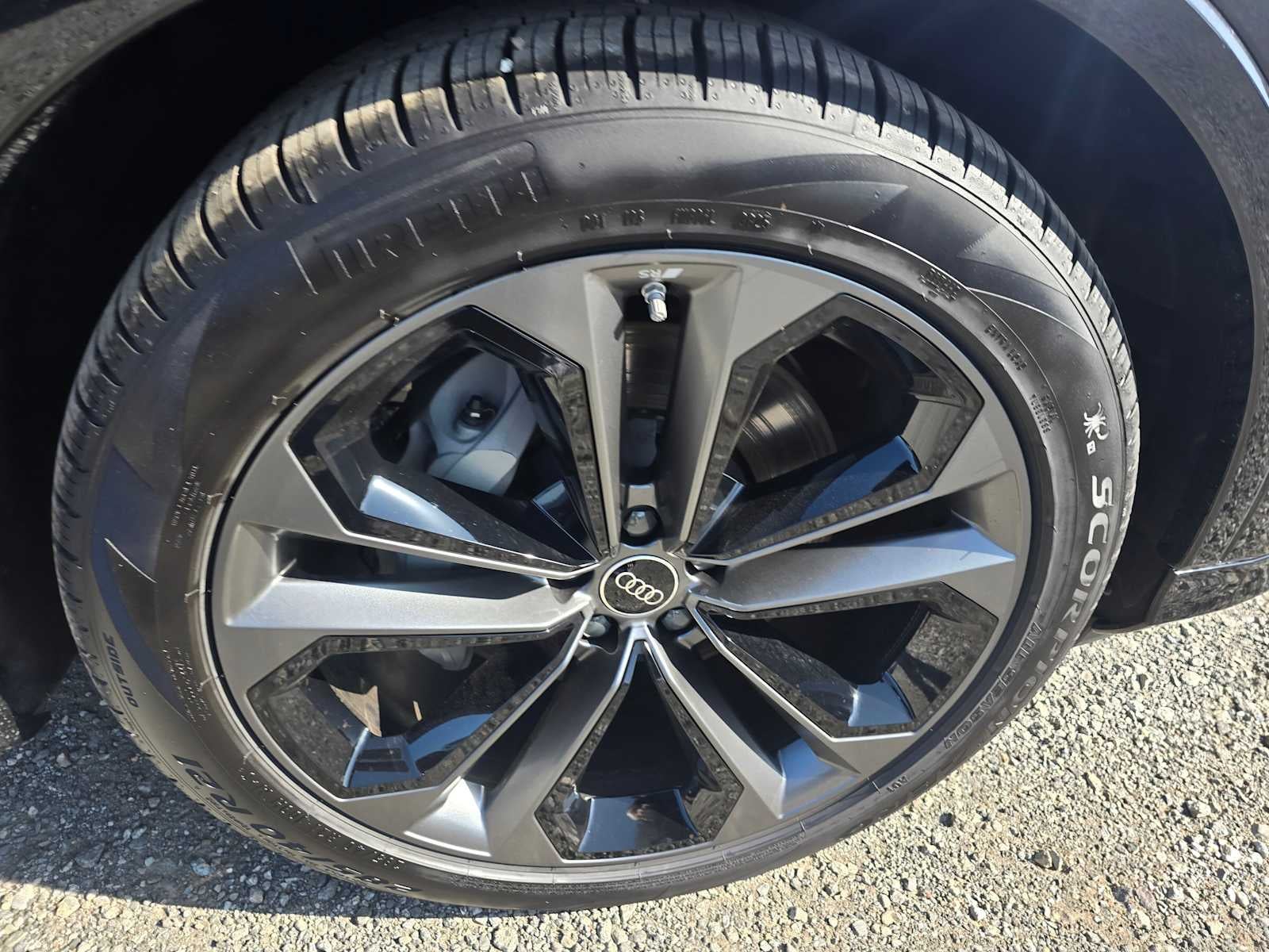 2026 Audi Q7 Premium Plus