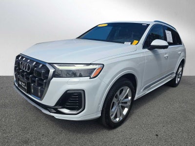 2025 Audi Q7 Premium Plus