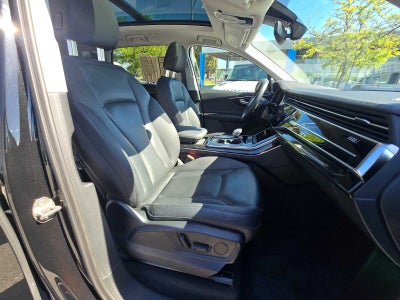 2023 Audi Q7 Premium Plus