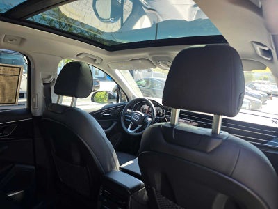 2023 Audi Q7 Premium Plus