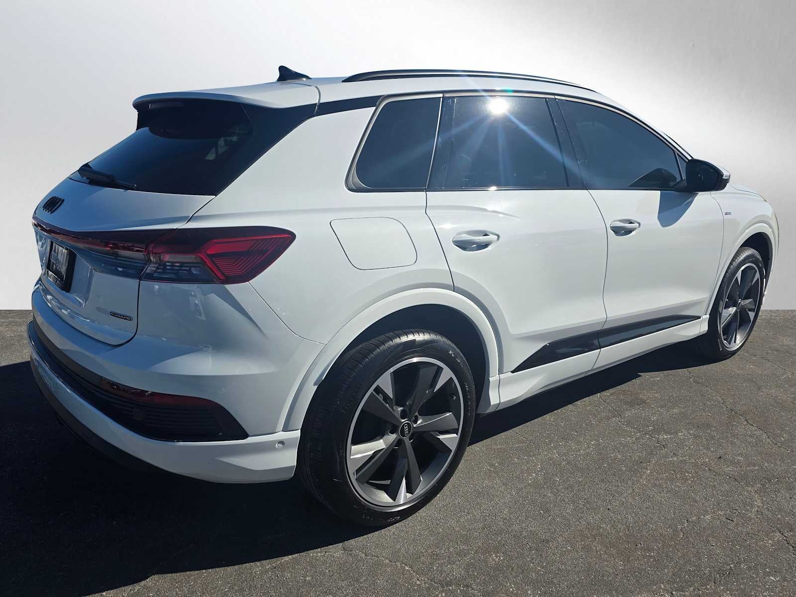 2024 Audi Q4 e-tron Prestige