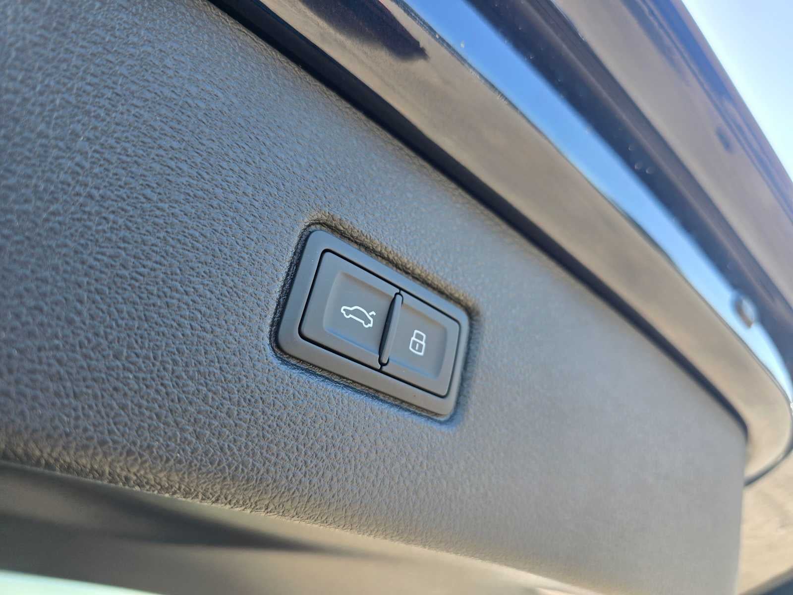 2026 Audi Q7 S line Premium Plus