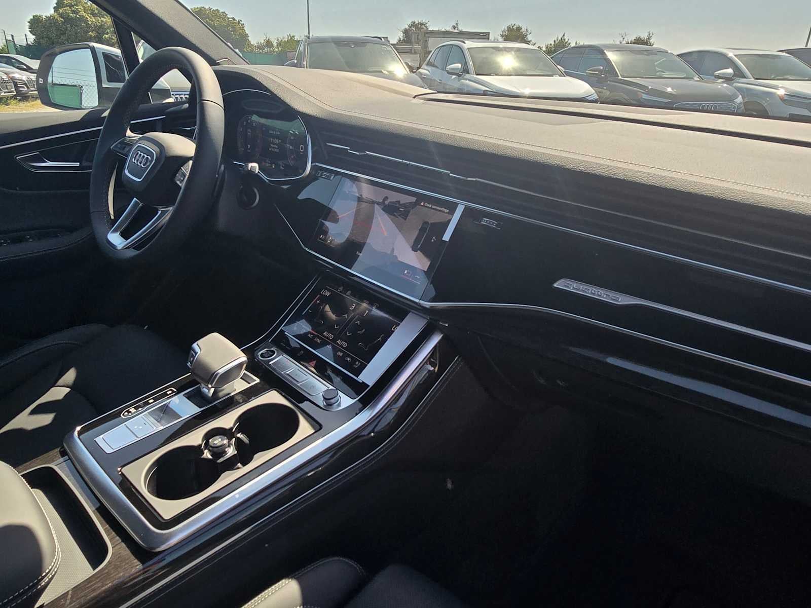 2025 Audi Q7 Prestige