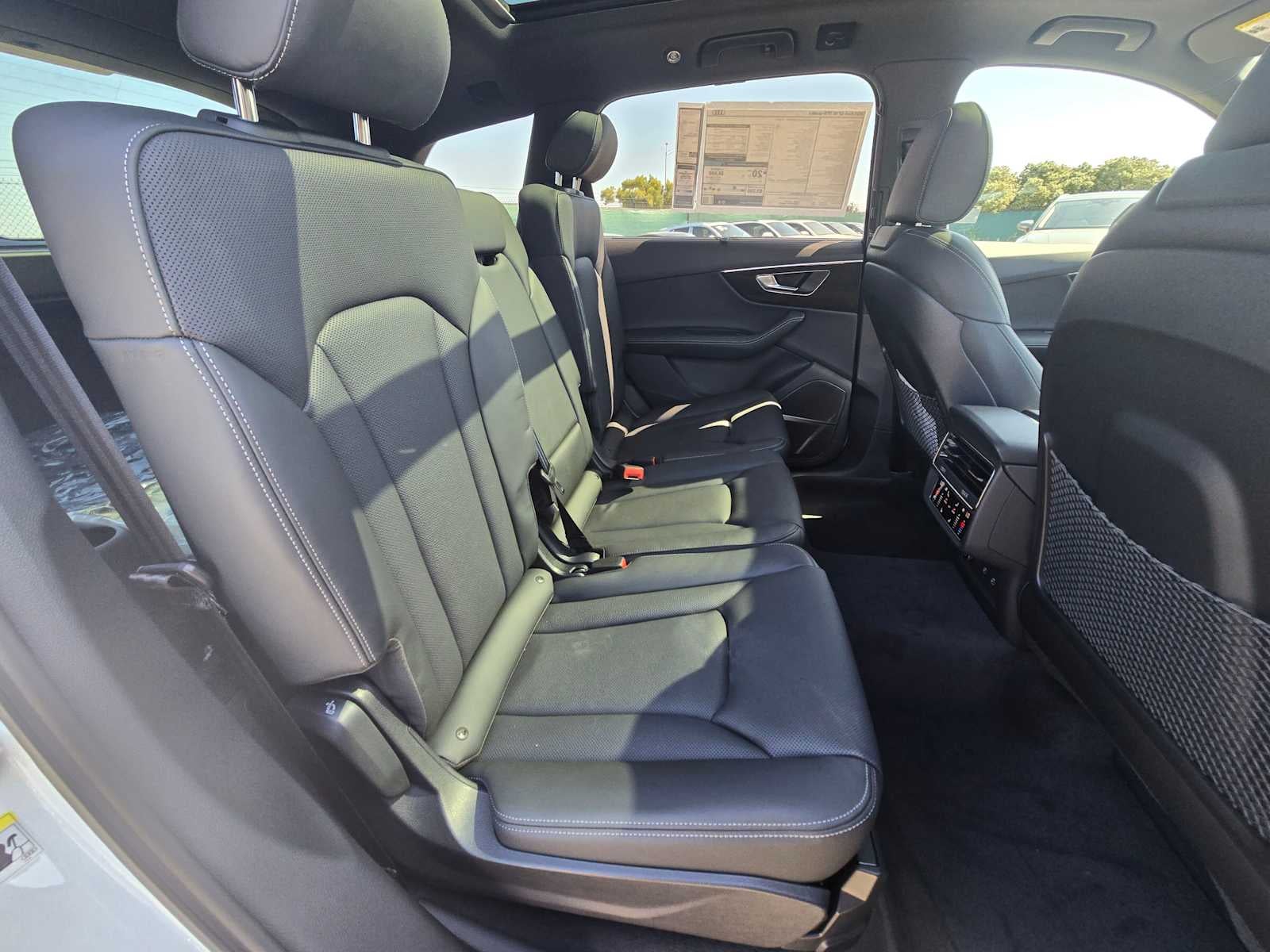 2025 Audi Q7 Prestige