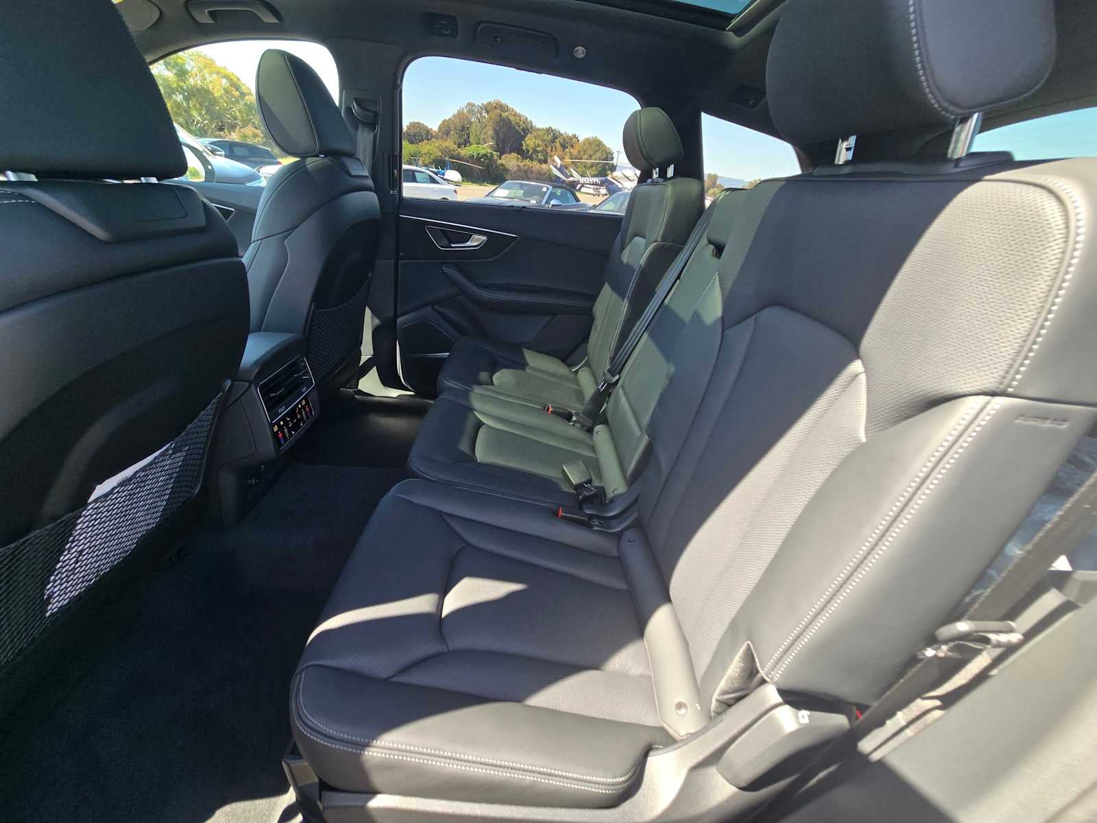 2025 Audi Q7 Prestige