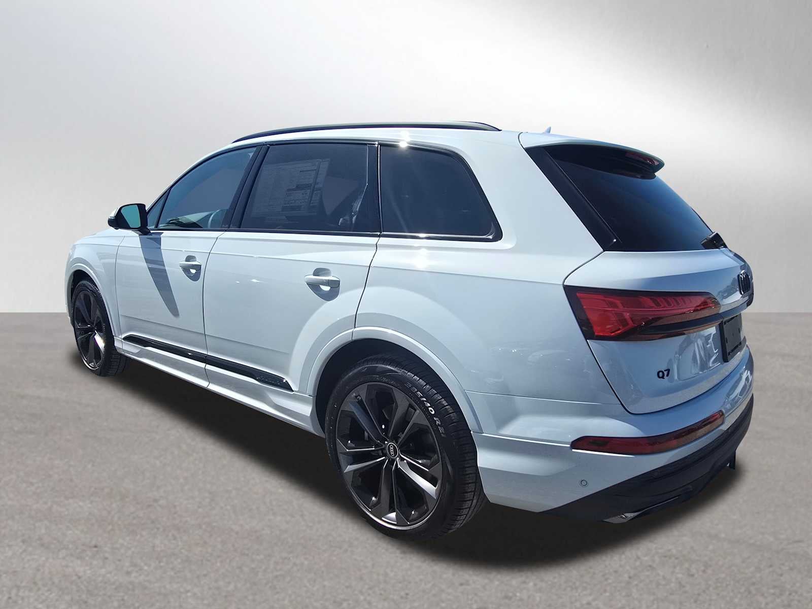2025 Audi Q7 Prestige