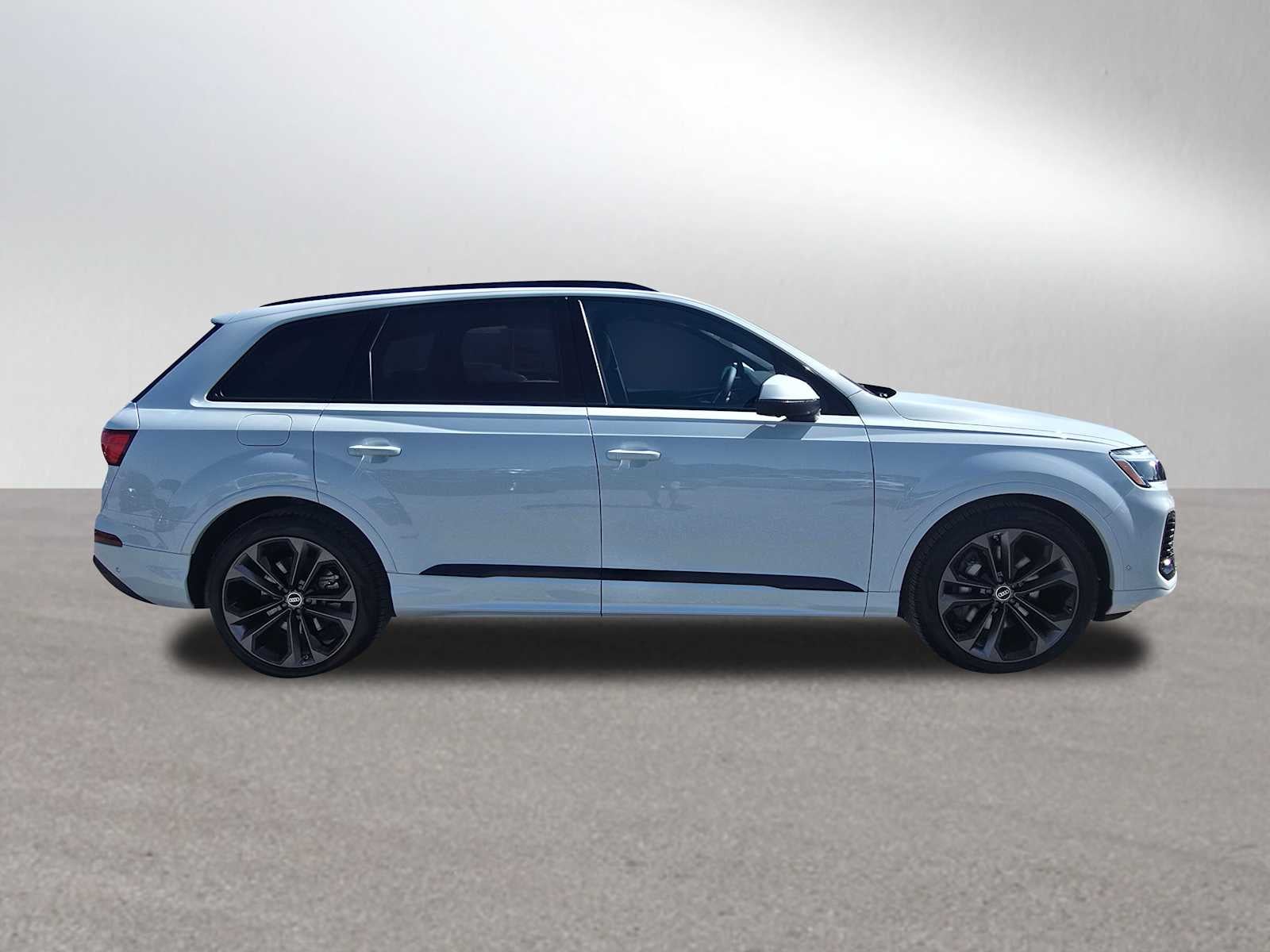 2025 Audi Q7 Prestige