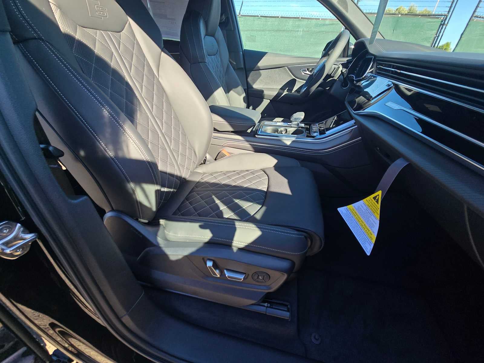 2026 Audi SQ7 Prestige