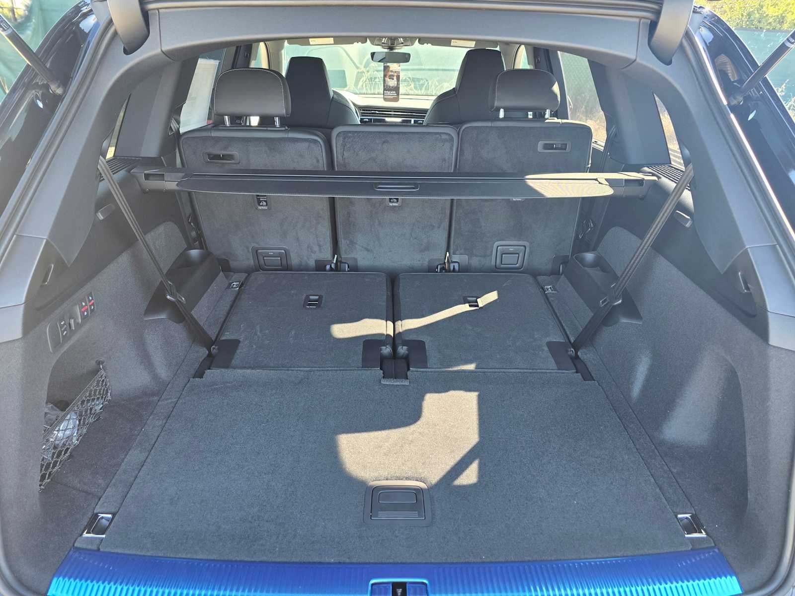 2026 Audi SQ7 Prestige