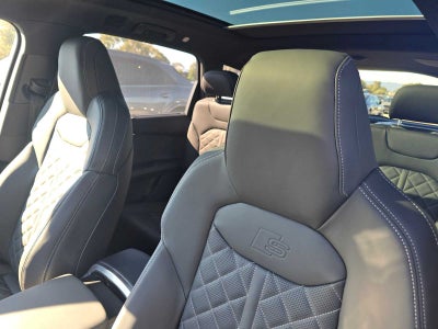 2026 Audi SQ7 Prestige