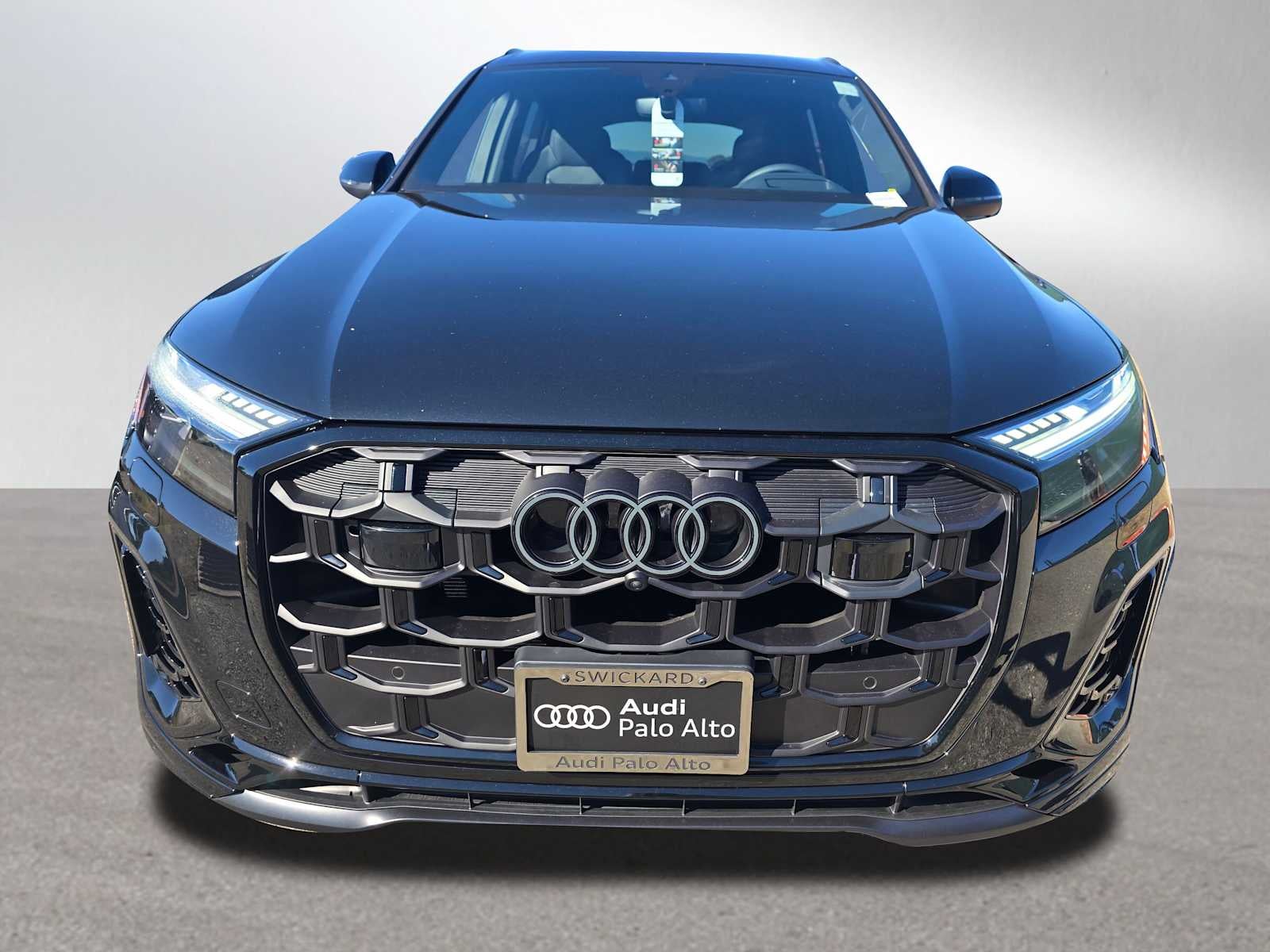 2026 Audi SQ7 Prestige