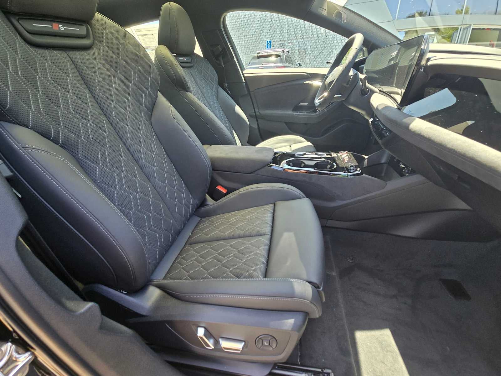 2025 Audi S6 e-tron Premium Plus