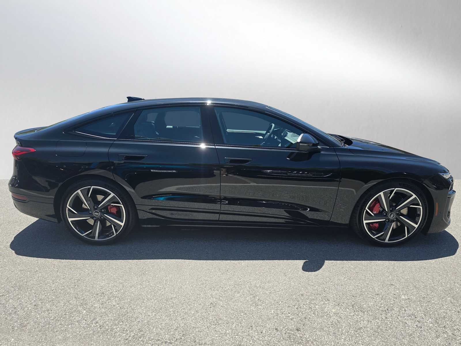 2025 Audi S6 e-tron Premium Plus