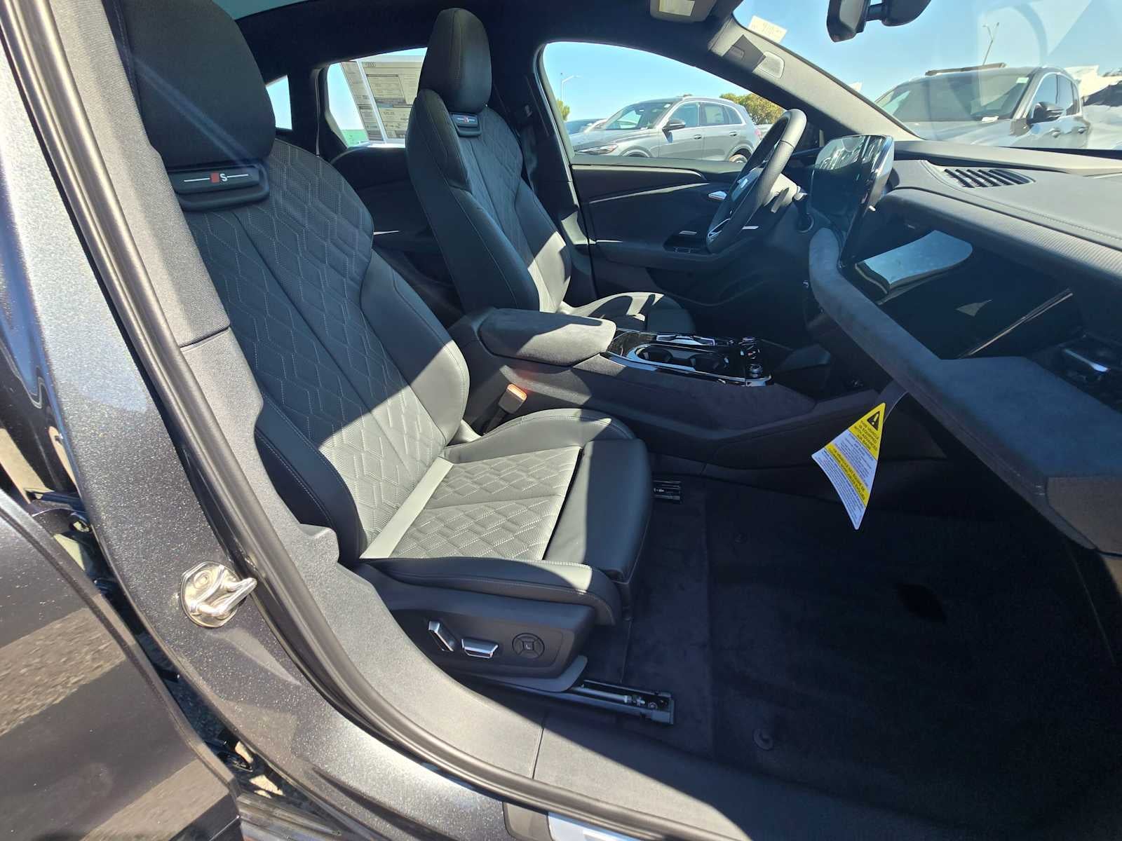 2025 Audi S6 e-tron Premium Plus