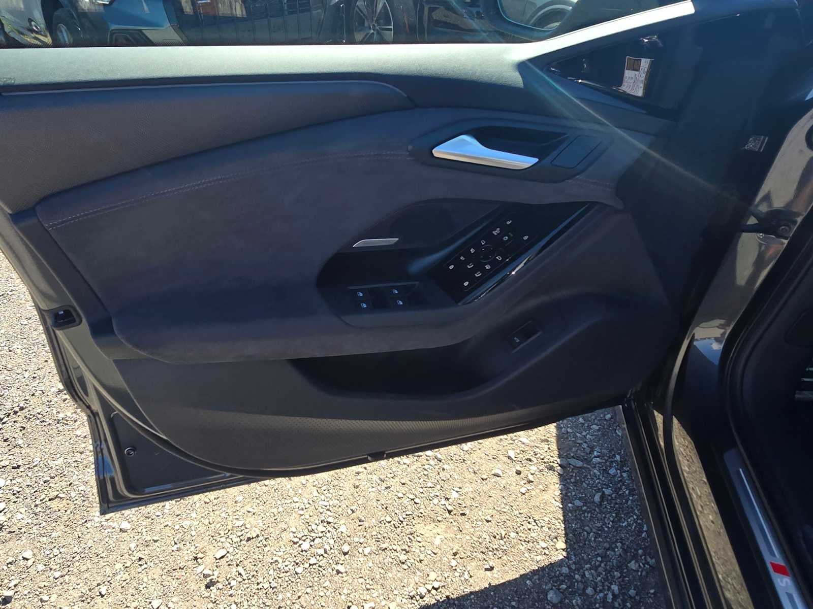 2025 Audi S6 e-tron Premium Plus