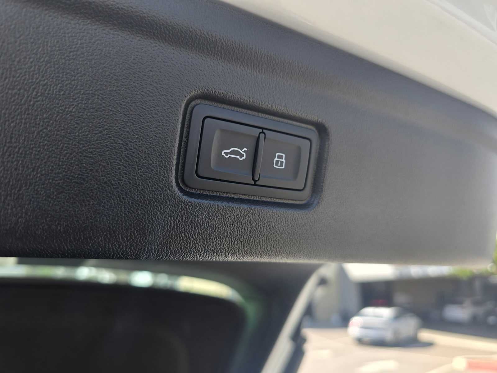 2025 Audi S6 e-tron Premium Plus