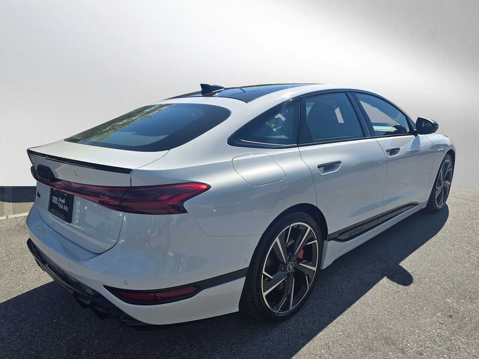 2025 Audi S6 e-tron Premium Plus