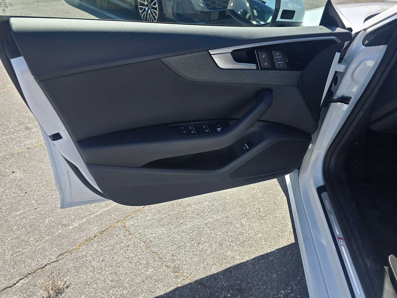 2024 Audi A5 Sportback S line Premium