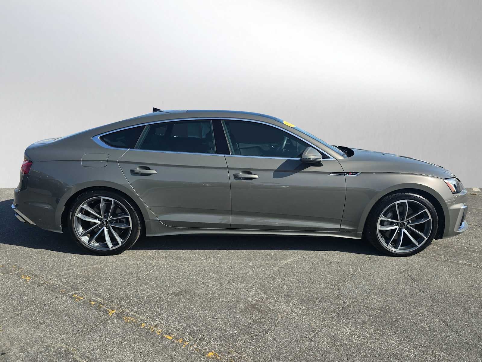 2024 Audi A5 Sportback S line Premium