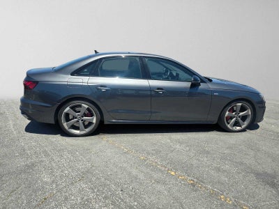2022 Audi A4 Sedan S line Premium Plus