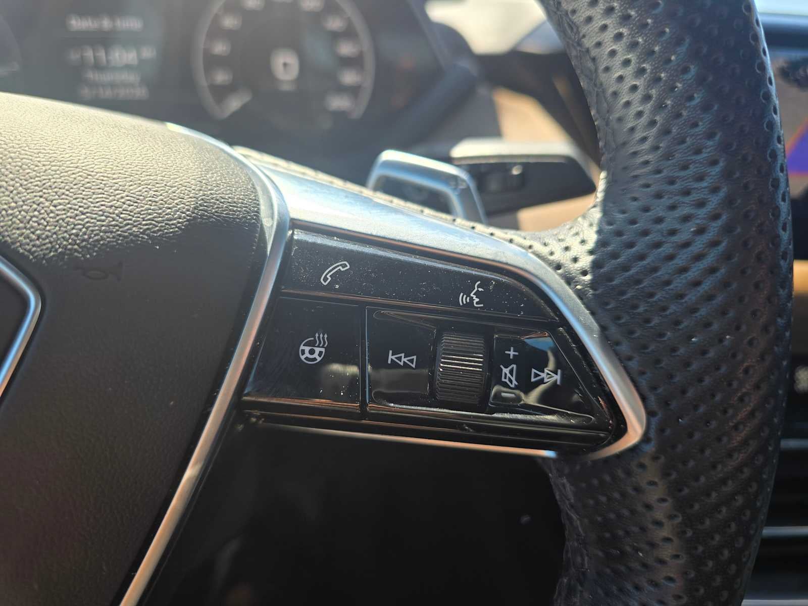 2023 Audi e-tron GT Premium Plus