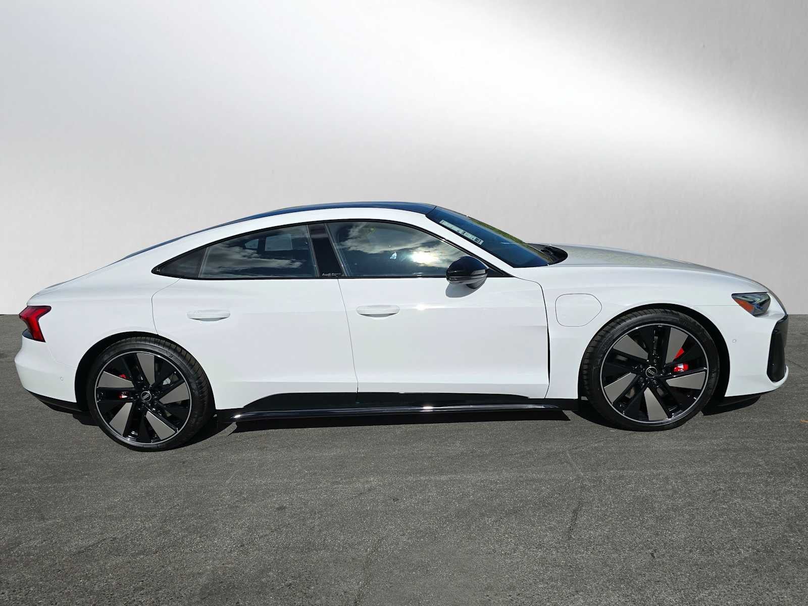 2026 Audi S e-tron GT Prestige