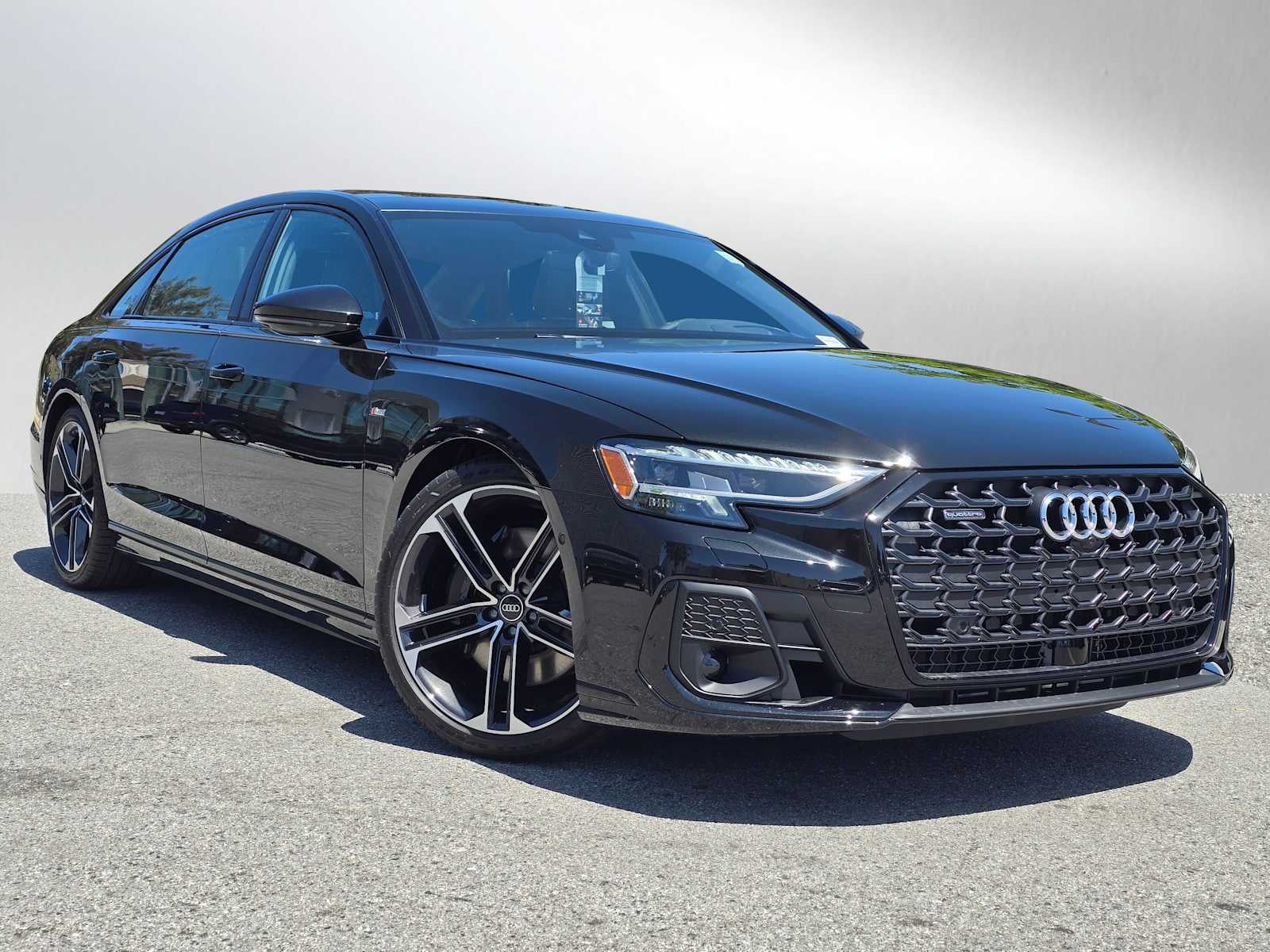 2025 Audi A8 L 55 TFSI quattro